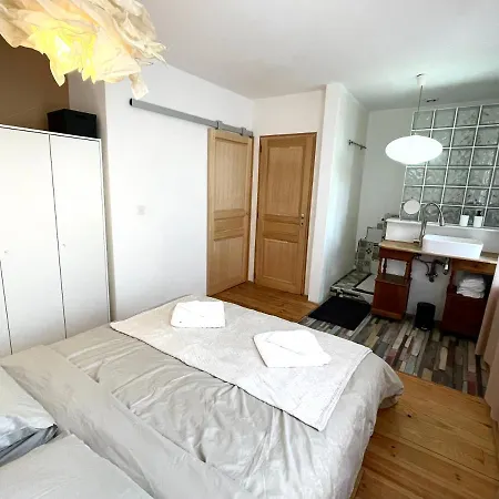 Charmant 2 Pieces Atypique * מולהאוס